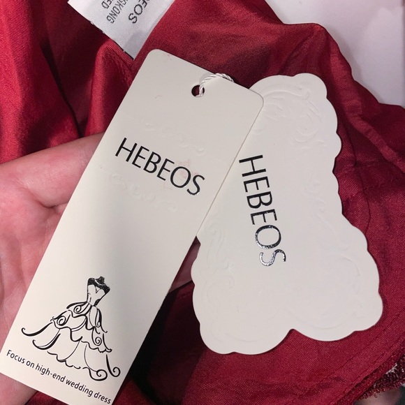 Dress - Picture 3 of 8